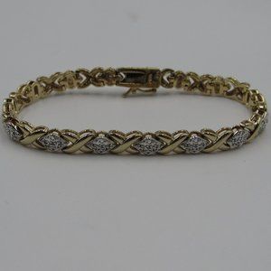 7.5" Sterling Silver X Pattern Diamond Bracelet